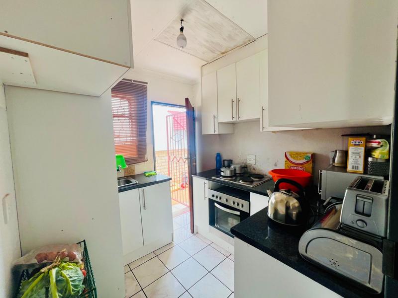 2 Bedroom Property for Sale in Lebanon North West